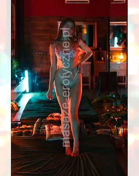 Stella -Blissful Massage