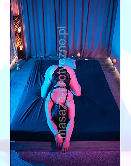 Chanel -Cosmos Massage