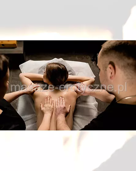 Masaż Tantra-Yoni w 4 ręce 