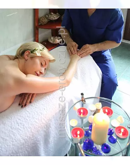 Delikatny Masaż Dla Pani